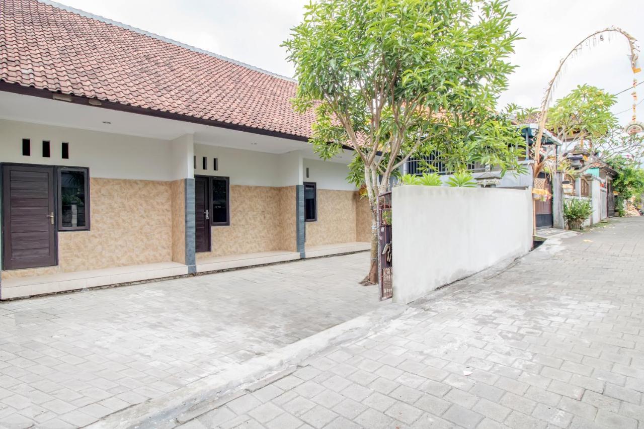 Hotel Oyo 2984 Berlian House Ungasan Jimbaran Exterior foto